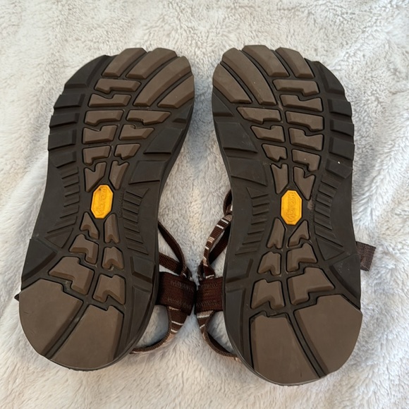 Chaco sandals size 9 - Picture 5 of 7